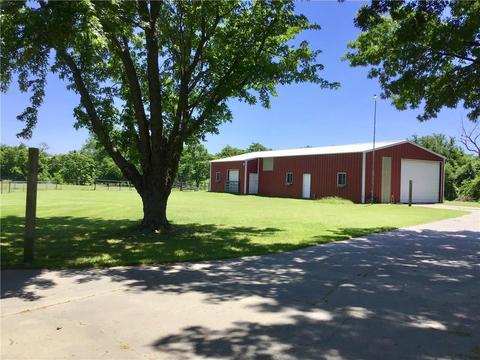 904 Pecan St, Tuttle, OK 73089 photo 4