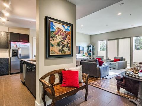 401 E Boyd St #303, Norman, OK 73069 photo 3