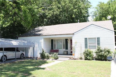 722 E 7th St, Ada, OK 74820 photo 4