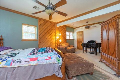102 SE 2nd St, Tuttle, OK 73089 photo 18