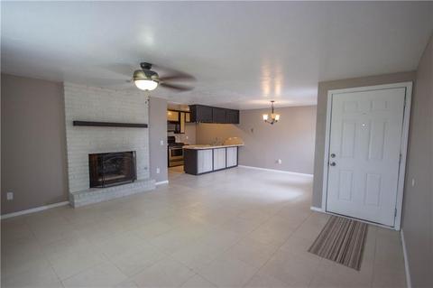 2100 Meench Dr, Moore, OK 73170 photo 3