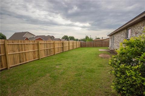 2100 Meench Dr, Moore, OK 73170 photo 24
