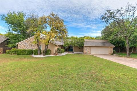 2009 Eagle Dr, Edmond, OK 73034 photo 1