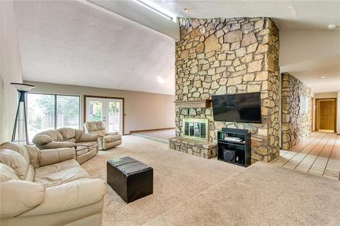 2009 Eagle Dr, Edmond, OK 73034 photo 5