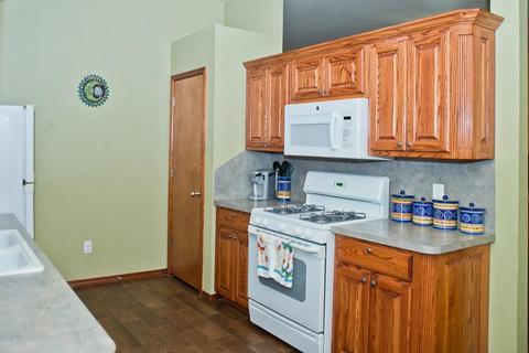 1709 Tara Dr, Moore, OK 73160 photo 7
