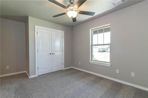 1013 NE 33rd Ter, Moore, OK 73160 photo 25