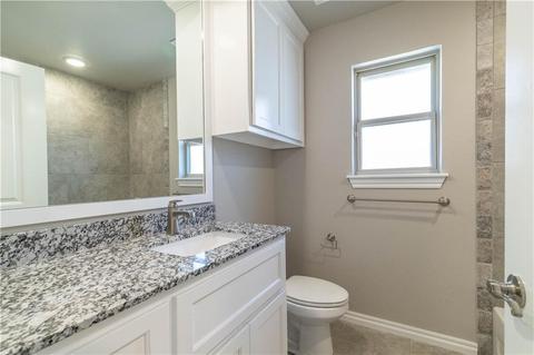 1013 NE 33rd Ter, Moore, OK 73160 photo 23