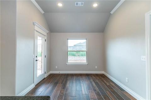 309 Perth Dr, Norman, OK 73069 photo 9