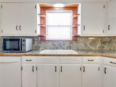1502 Barta Ave, Prague, OK 74864 photo 8