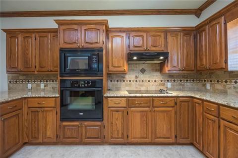 3004 SE 34th St, Moore, OK 73165 photo 7