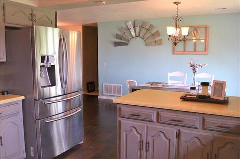2410 Mockingbird Dr, Tuttle, OK 73089 photo 12