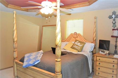 2410 Mockingbird Dr, Tuttle, OK 73089 photo 17