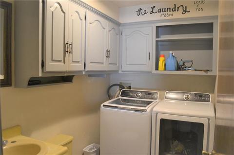 2410 Mockingbird Dr, Tuttle, OK 73089 photo 13