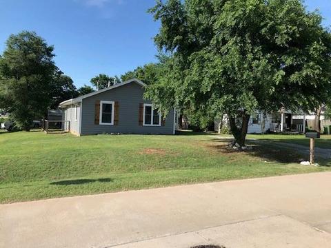 835 Cedar Ave, Yukon, OK 73099 photo 4
