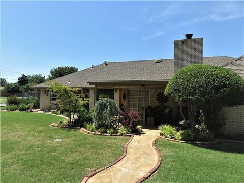 300 Cameron Dr, Altus, OK 73521 photo 30