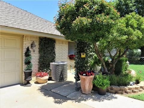 300 Cameron Dr, Altus, OK 73521 photo 24