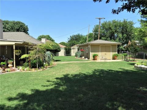 300 Cameron Dr, Altus, OK 73521 photo 28