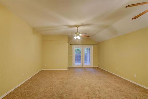 1900 Barkley St, Norman, OK 73071 photo 10