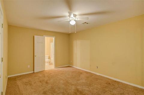 1900 Barkley St, Norman, OK 73071 photo 9