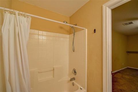 1900 Barkley St, Norman, OK 73071 photo 12