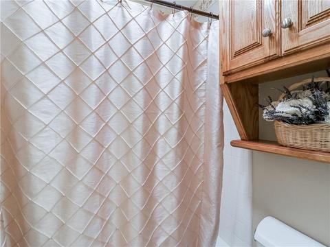 137 E Olympic, Yukon, OK 73099 photo 6