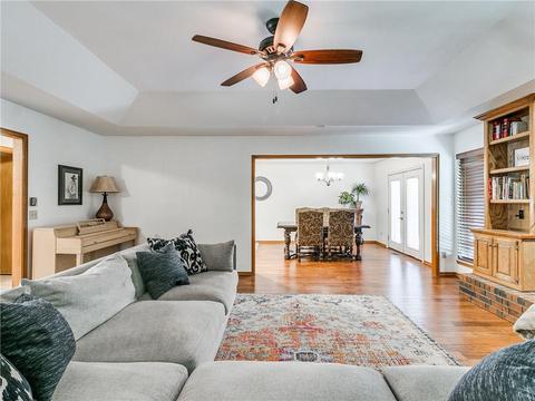 137 E Olympic, Yukon, OK 73099 photo 28