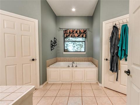 4800 E Cedar Ln, Norman, OK 73026 photo 12