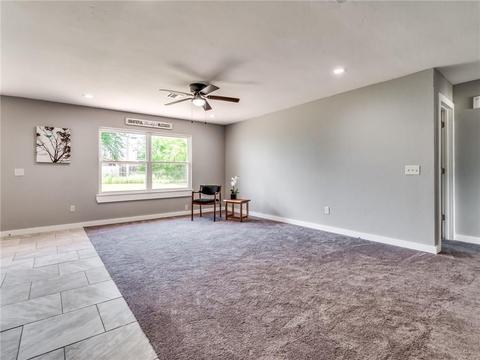 512 Eischen Ave, Okarche, OK 73762 photo 6