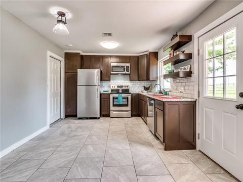 512 Eischen Ave, Okarche, OK 73762 photo 11