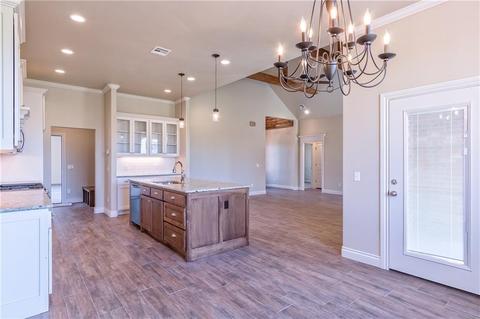 506 Cantebury Dr, Tuttle, OK 73089 photo 9