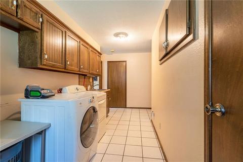 922 N Brewer Ave, Hydro, OK 73048 photo 18