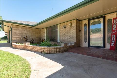 922 N Brewer Ave, Hydro, OK 73048 photo 6
