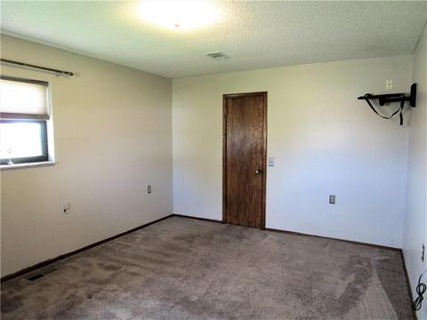 809 N Peck Ave, Hydro, OK 73048 photo 24