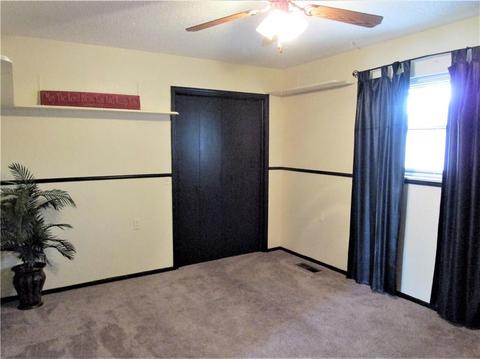 809 N Peck Ave, Hydro, OK 73048 photo 27