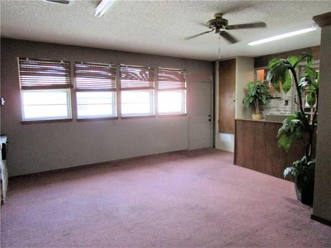 809 N Peck Ave, Hydro, OK 73048 photo 20