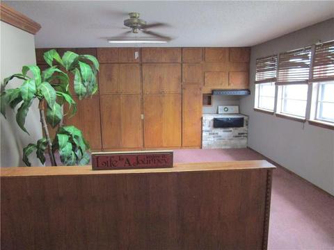 809 N Peck Ave, Hydro, OK 73048 photo 19