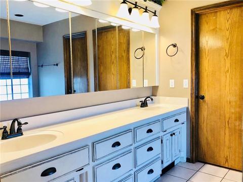 7906 Blue Spruce Ln, Tuttle, OK 73089 photo 12