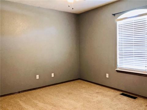 7906 Blue Spruce Ln, Tuttle, OK 73089 photo 17