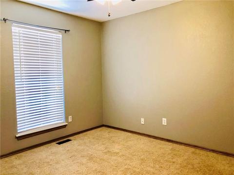 7906 Blue Spruce Ln, Tuttle, OK 73089 photo 20