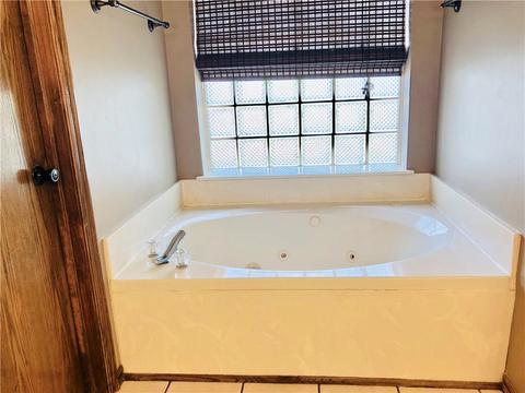 7906 Blue Spruce Ln, Tuttle, OK 73089 photo 13