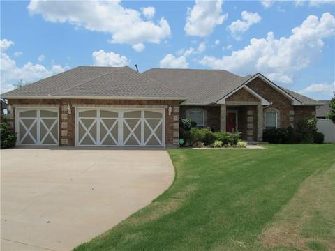 3205 Gabriel Ct, Moore, OK 73160 photo 1