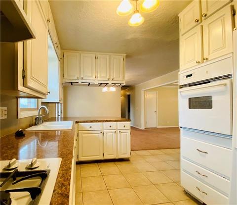 125 Sumner Dr, Altus, OK 73521 photo 8