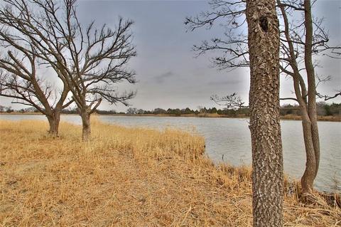 8904 NW 135th Pl, Oklahoma City, OK 73142