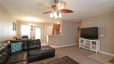321 Marrgate Dr, Yukon, OK 73099 photo 6