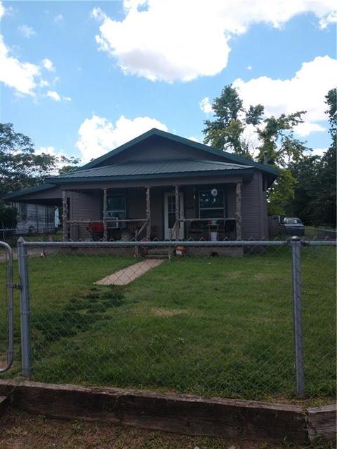 116 E Cedar St, Carnegie, OK 73015 photo 1