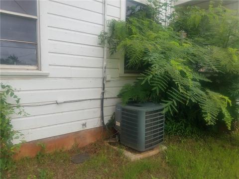 1200 N Thomas St, Altus, OK 73521 photo 12