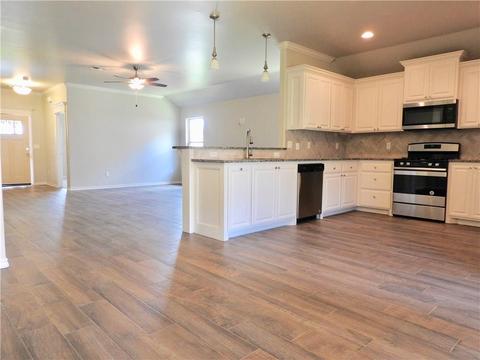 432 Fallview Ct, Edmond, OK 73034 photo 4