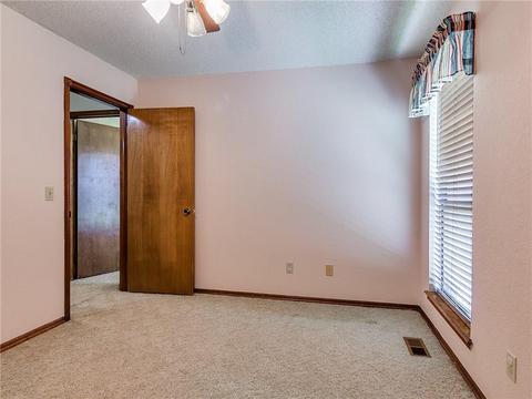 4512 Skytrail Ct, Yukon, OK 73099 photo 28