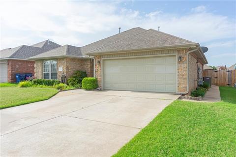 604 Elder Ln, Mustang, OK 73064 photo 2