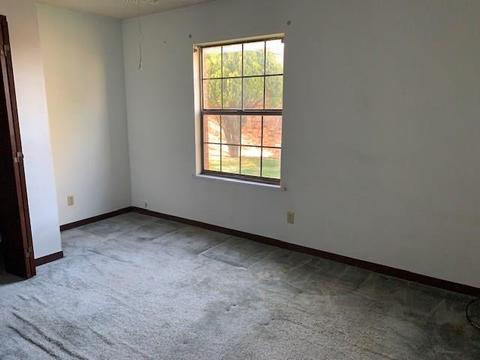 1316 Inis St, Altus, OK 73521 photo 10